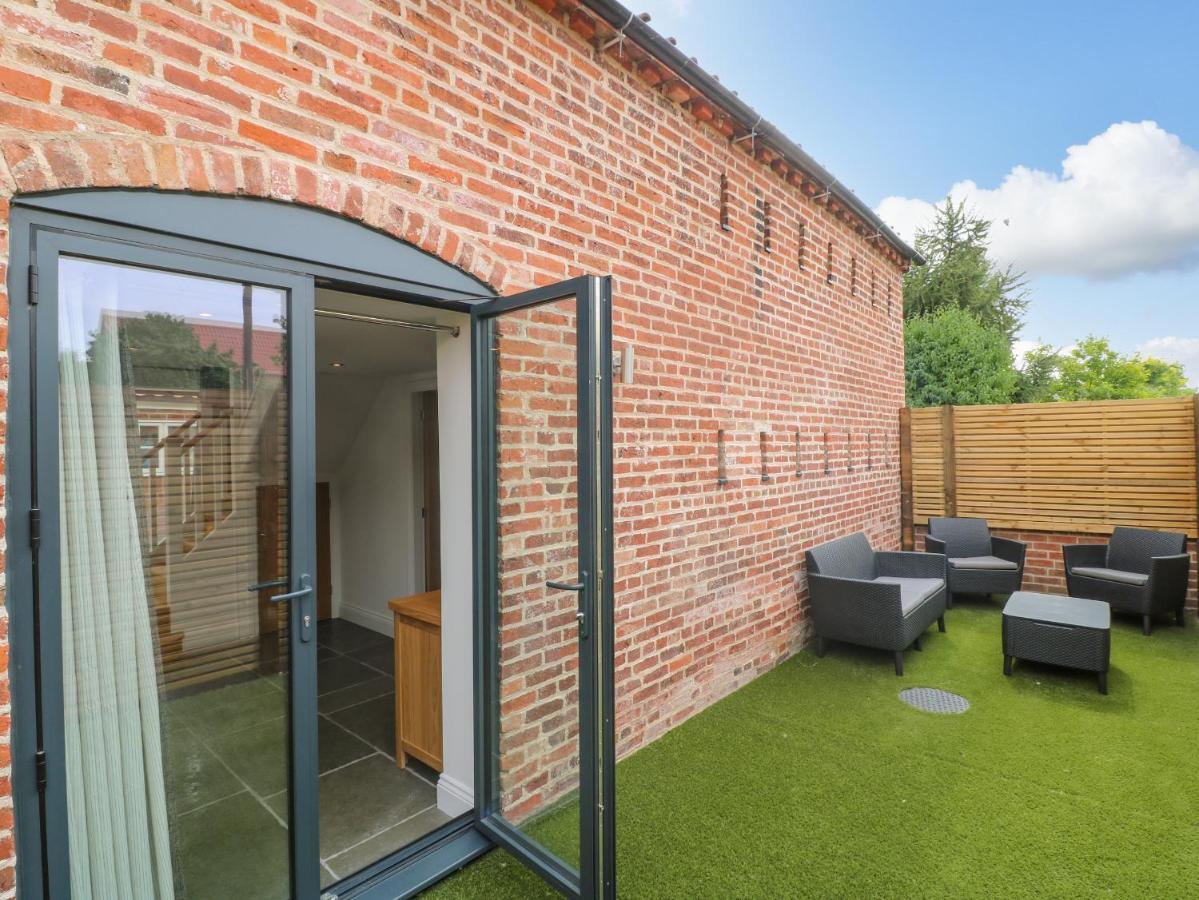 Lifford Coach House Villa Sutton on Trent Exterior photo